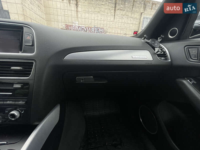 Внедорожник / Кроссовер Audi Q5 2016 в Харькове