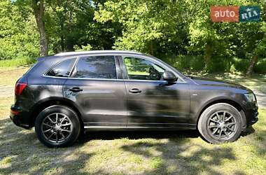 Внедорожник / Кроссовер Audi Q5 2012 в 