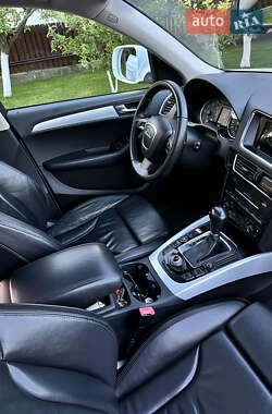 Внедорожник / Кроссовер Audi Q5 2008 в 