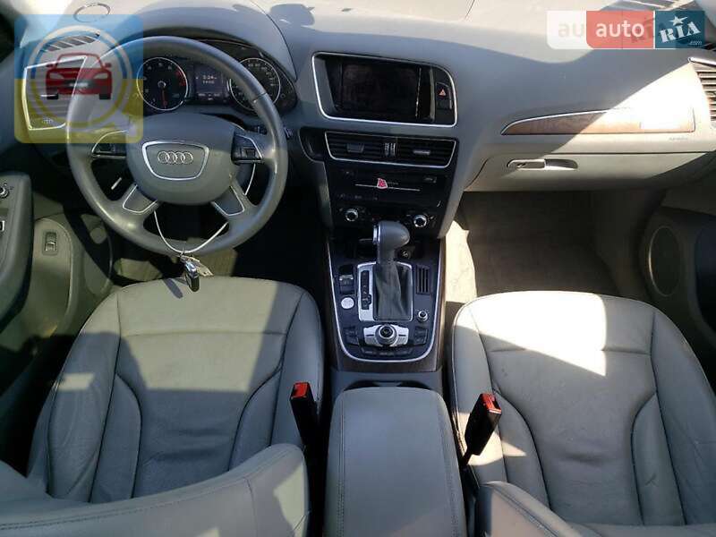 Внедорожник / Кроссовер Audi Q5 2015 в Луцке