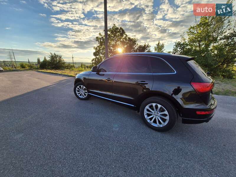 Внедорожник / Кроссовер Audi Q5 2014 в Шаргороде