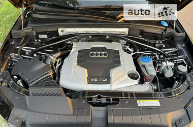 Внедорожник / Кроссовер Audi Q5 2011 в 