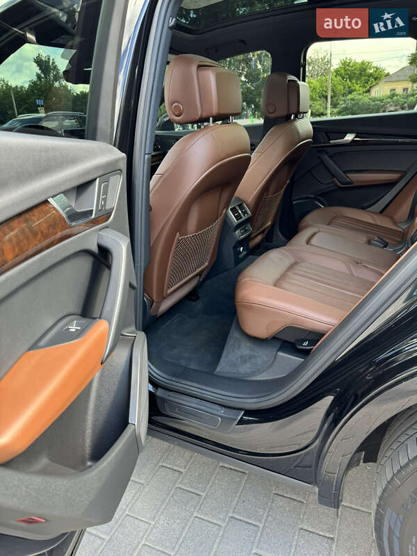 Внедорожник / Кроссовер Audi Q5 2018 в Харькове