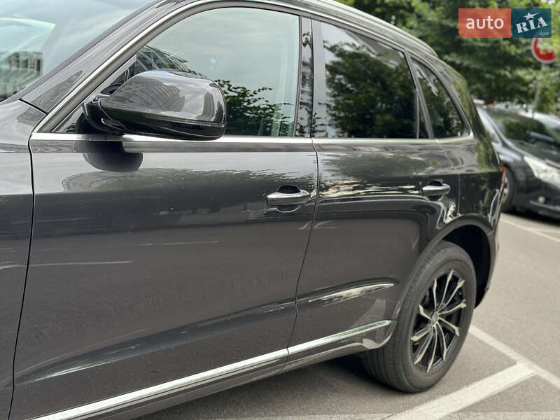 Внедорожник / Кроссовер Audi Q5 2016 в Киеве