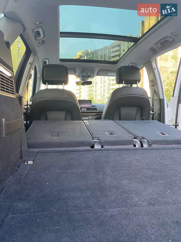 Внедорожник / Кроссовер Audi Q5 2017 в Киеве