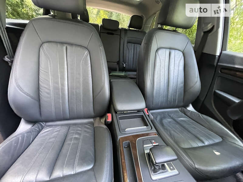 Внедорожник / Кроссовер Audi Q5 2017 в Луцке