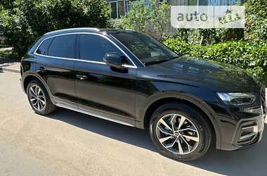 Внедорожник / Кроссовер Audi Q5 2021 в Днепре