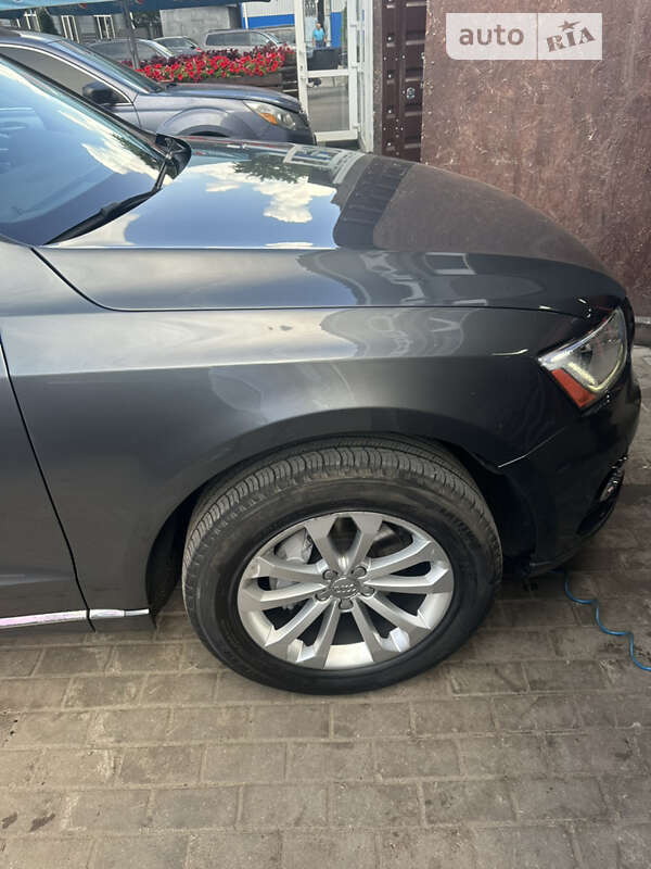 Внедорожник / Кроссовер Audi Q5 2015 в Киеве