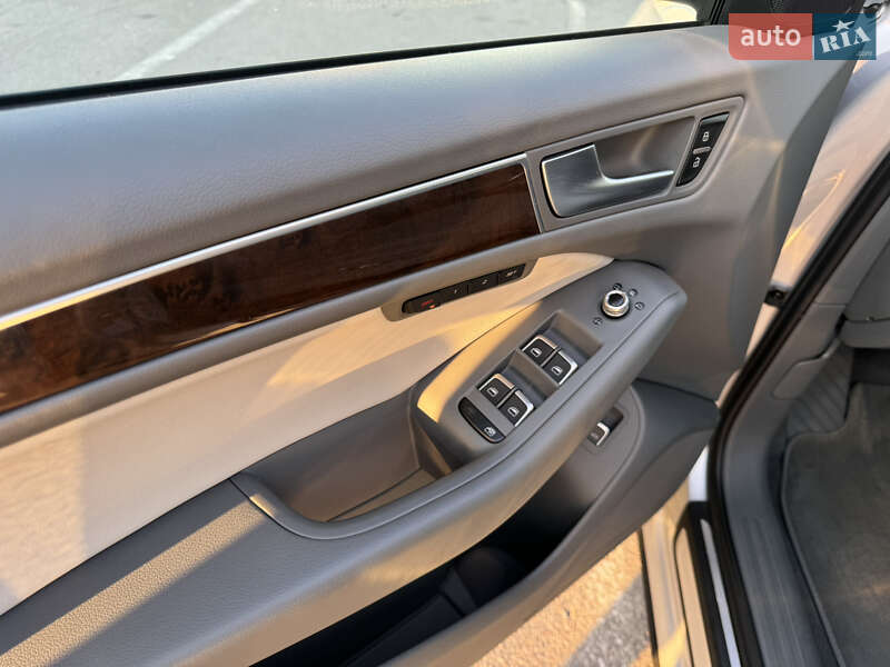 Позашляховик / Кросовер Audi Q5 2013 в Харкові