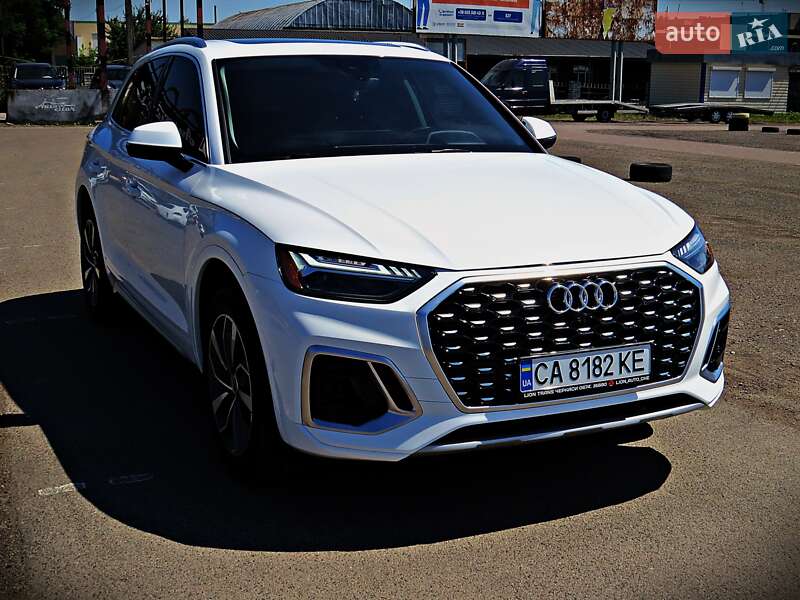 Внедорожник / Кроссовер Audi Q5 2020 в Черкассах