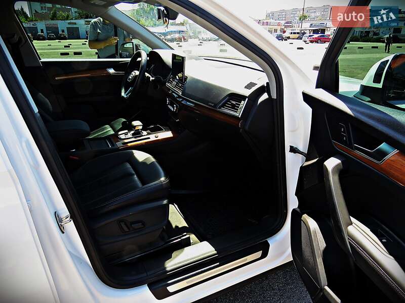 Внедорожник / Кроссовер Audi Q5 2020 в Черкассах