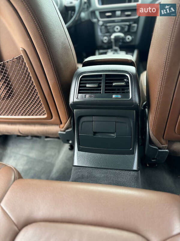 Внедорожник / Кроссовер Audi Q5 2015 в Стрые