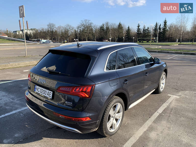 Внедорожник / Кроссовер Audi Q5 2017 в Львове