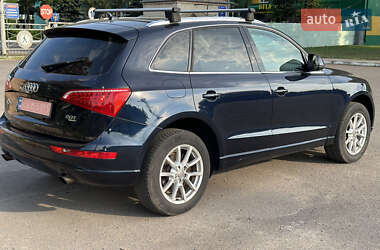 Внедорожник / Кроссовер Audi Q5 2010 в Луцке