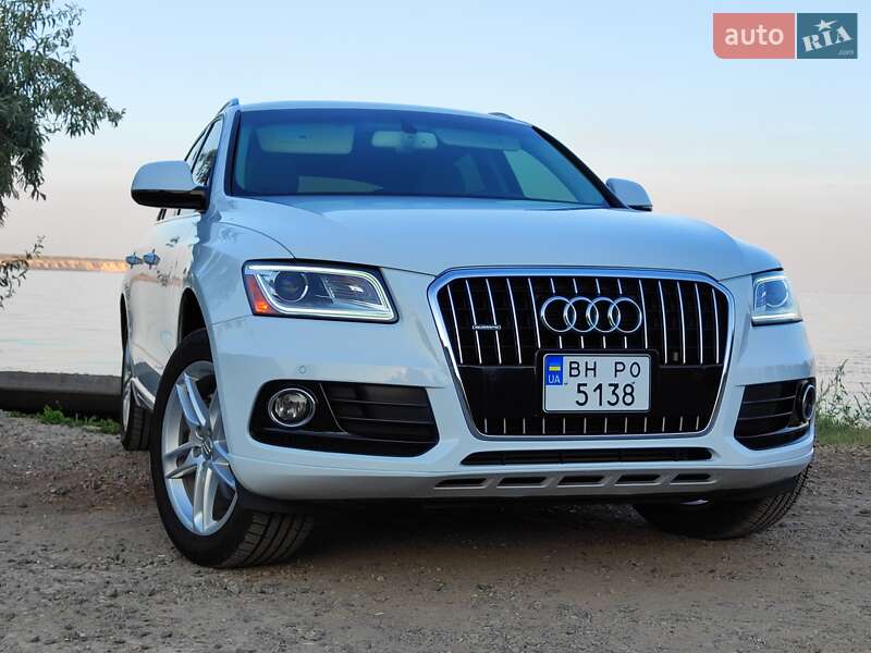 Позашляховик / Кросовер Audi Q5 2016 в 
