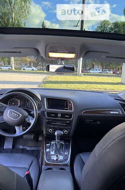 Внедорожник / Кроссовер Audi Q5 2015 в 