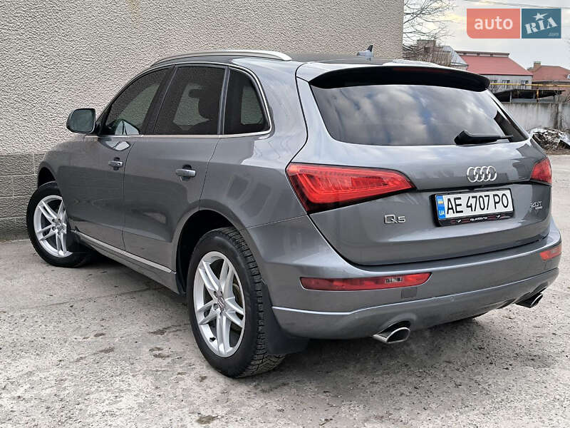 Внедорожник / Кроссовер Audi Q5 2014 в Днепре