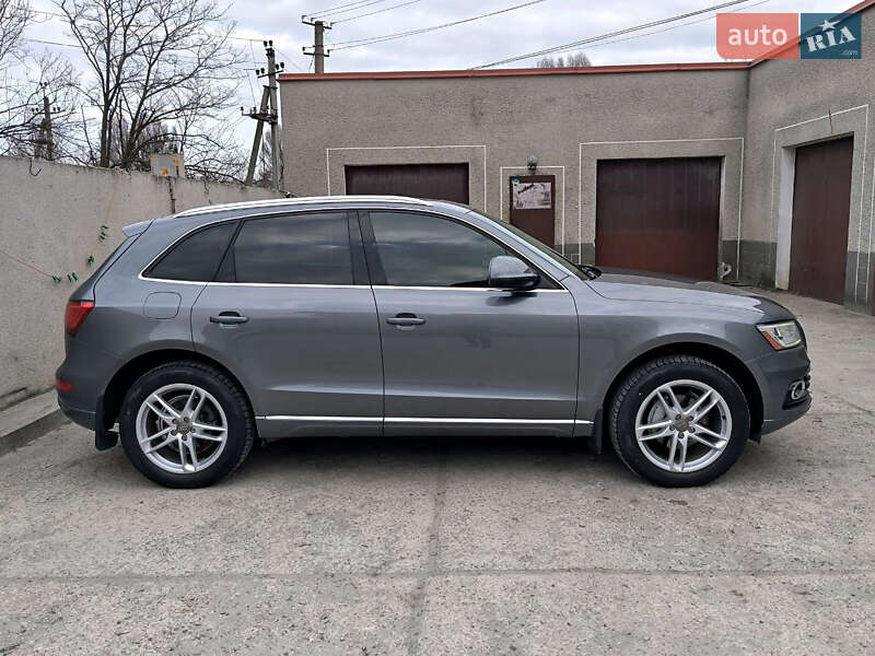 Внедорожник / Кроссовер Audi Q5 2014 в Днепре