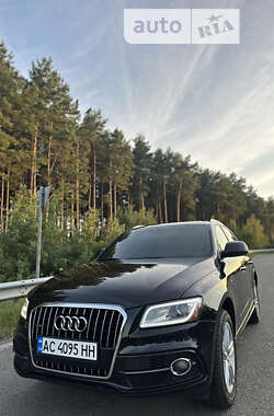 Внедорожник / Кроссовер Audi Q5 2015 в 