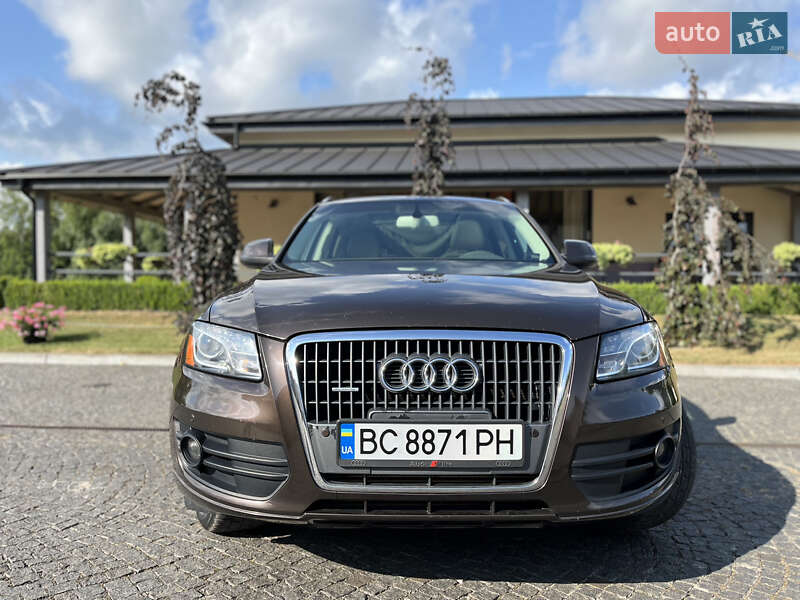 Позашляховик / Кросовер Audi Q5 2010 в Львові