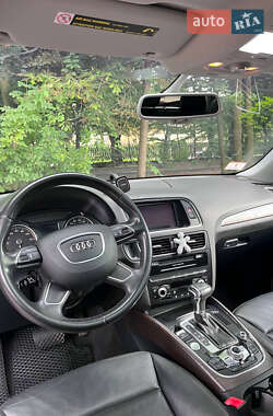 Внедорожник / Кроссовер Audi Q5 2012 в 
