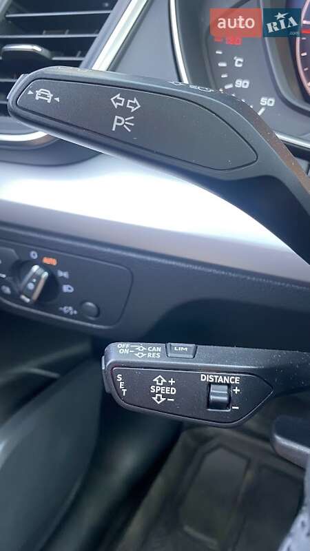 Позашляховик / Кросовер Audi Q5 2018 в Львові