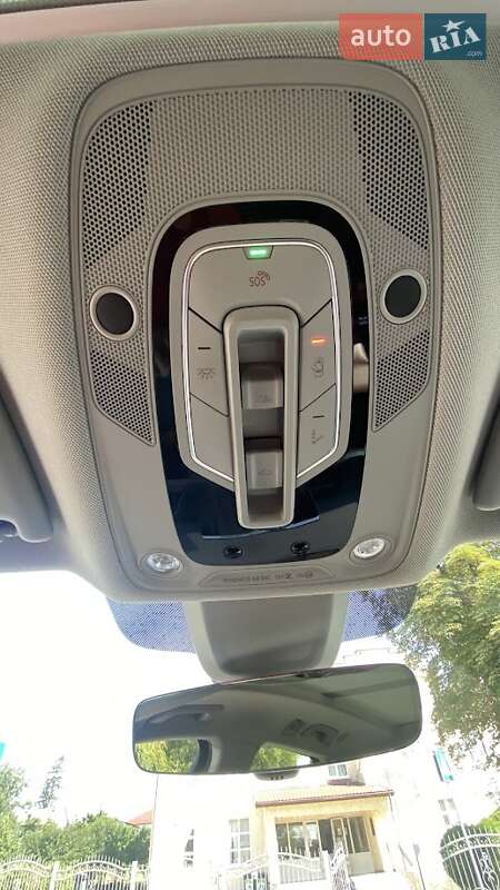 Позашляховик / Кросовер Audi Q5 2018 в Львові