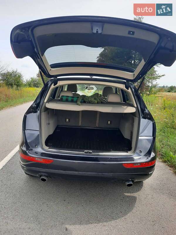 Внедорожник / Кроссовер Audi Q5 2011 в Львове