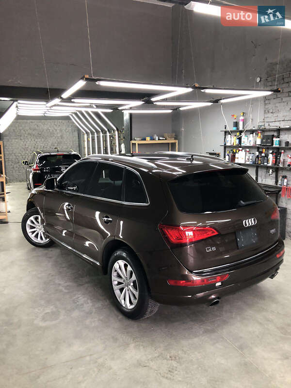 Внедорожник / Кроссовер Audi Q5 2015 в Владимире
