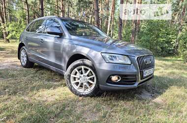 Позашляховик / Кросовер Audi Q5 2013 в Коростишеві