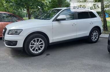 Внедорожник / Кроссовер Audi Q5 2010 в Киеве