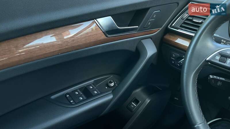 Внедорожник / Кроссовер Audi Q5 2020 в Львове