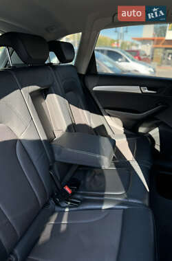 Внедорожник / Кроссовер Audi Q5 2015 в Черновцах