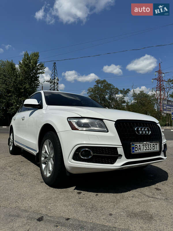 Внедорожник / Кроссовер Audi Q5 2015 в Кропивницком