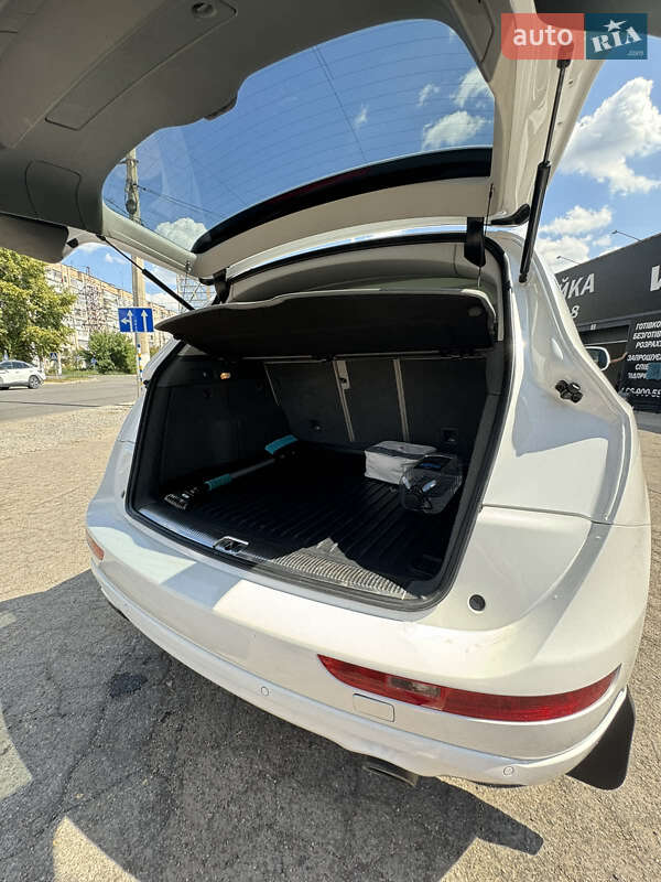 Внедорожник / Кроссовер Audi Q5 2015 в Кропивницком