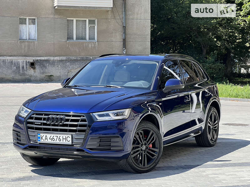 Внедорожник / Кроссовер Audi Q5 2017 в Львове