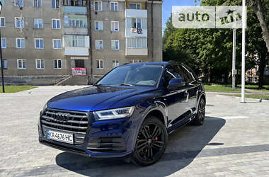 Внедорожник / Кроссовер Audi Q5 2017 в Львове