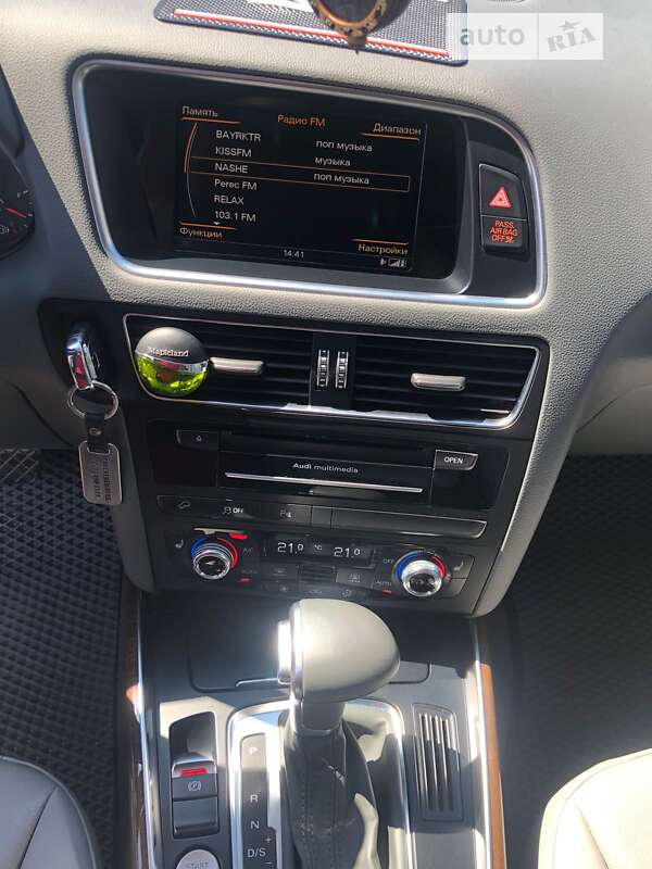 Внедорожник / Кроссовер Audi Q5 2014 в Полтаве