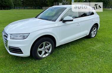 Внедорожник / Кроссовер Audi Q5 2017 в Киеве