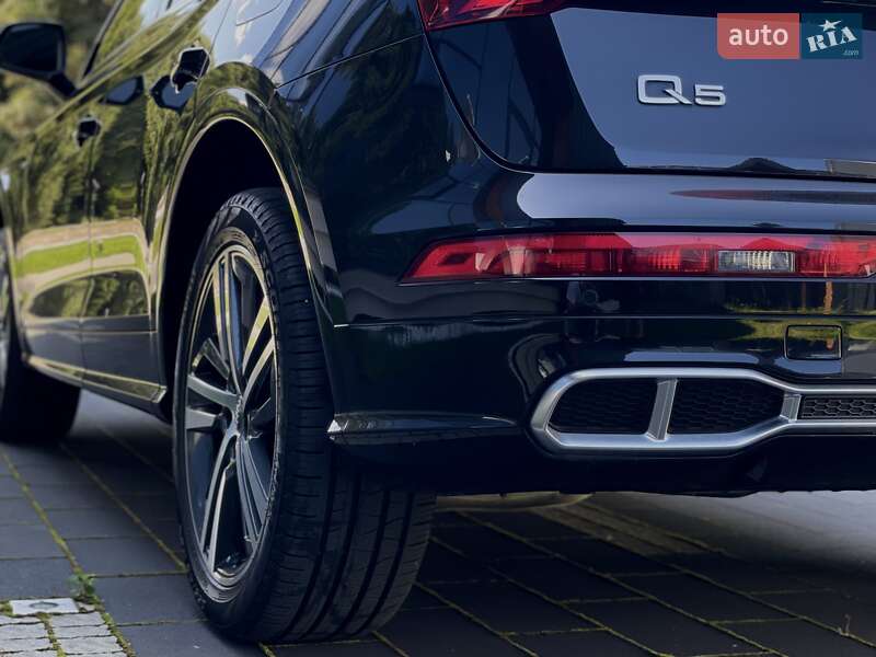 Внедорожник / Кроссовер Audi Q5 2020 в Львове