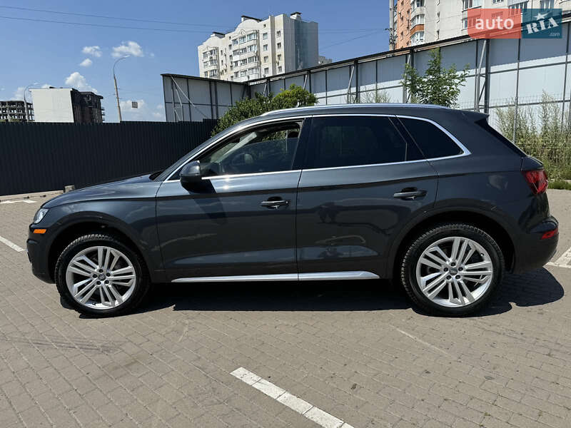 Внедорожник / Кроссовер Audi Q5 2017 в Виннице