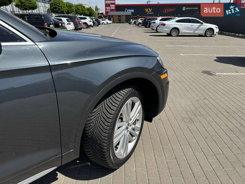 Внедорожник / Кроссовер Audi Q5 2017 в Виннице