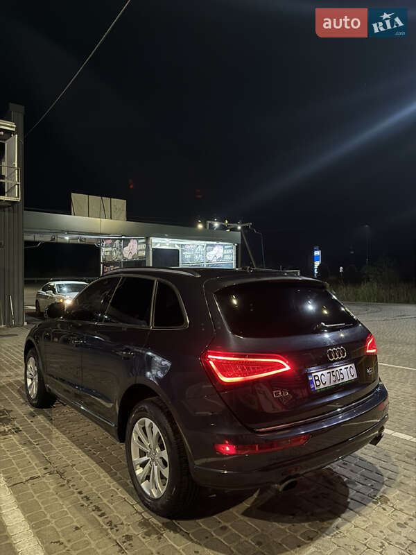 Внедорожник / Кроссовер Audi Q5 2016 в Львове