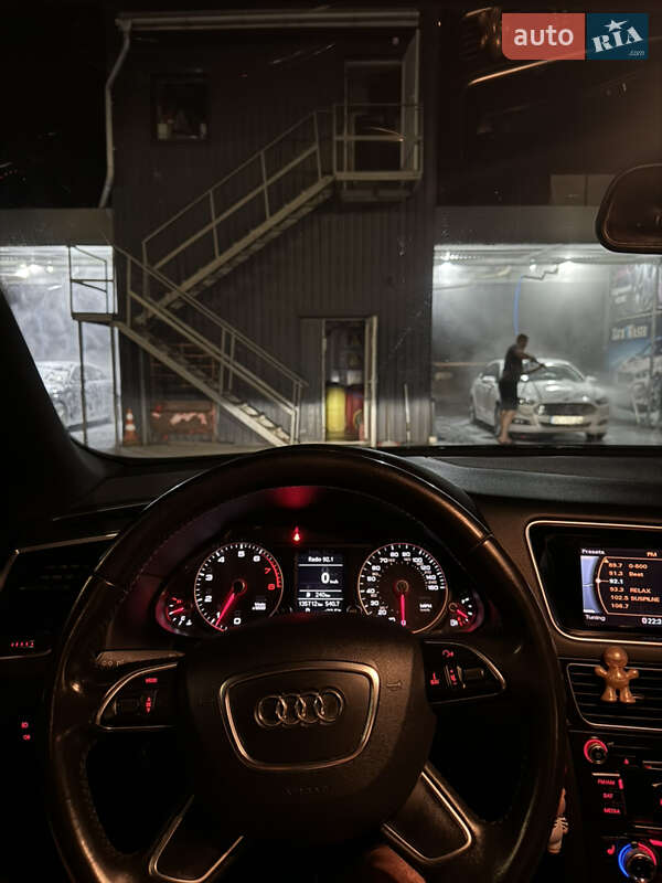 Внедорожник / Кроссовер Audi Q5 2016 в Львове