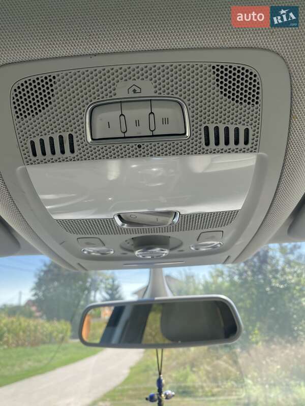 Внедорожник / Кроссовер Audi Q5 2015 в Киеве