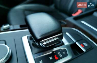 Внедорожник / Кроссовер Audi Q5 2020 в 