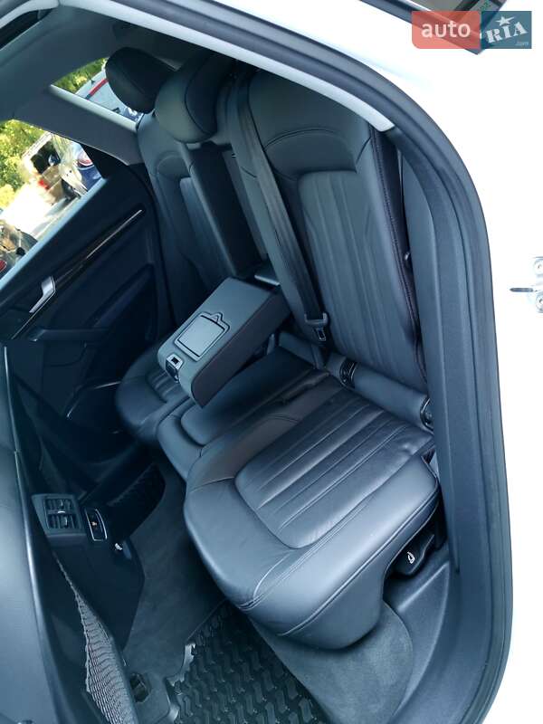 Внедорожник / Кроссовер Audi Q5 2020 в Киеве фото 38 Внедорожник / Кроссовер Audi Q5 2020 в Киеве