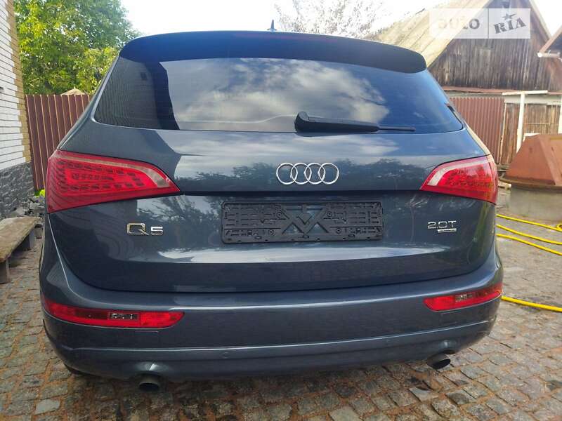Внедорожник / Кроссовер Audi Q5 2011 в Житомире