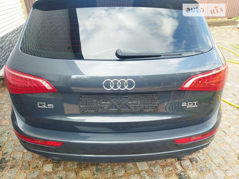 Внедорожник / Кроссовер Audi Q5 2011 в Житомире