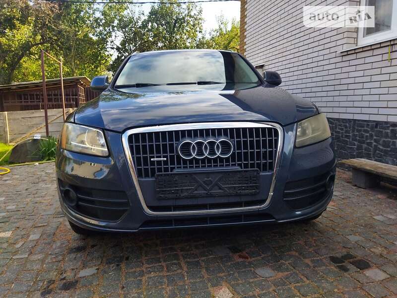 Внедорожник / Кроссовер Audi Q5 2011 в Житомире